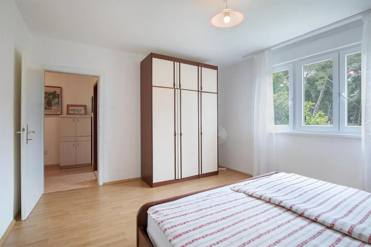 Lili Apartment Pula